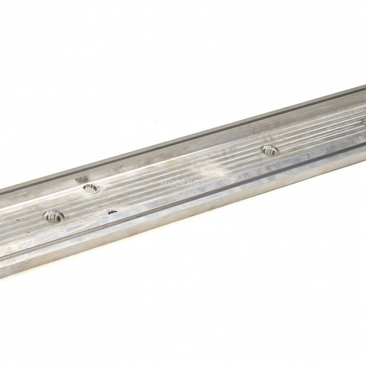 Squeegee frames elements