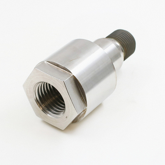Threaded connections of doubled hydraulic cylinders 