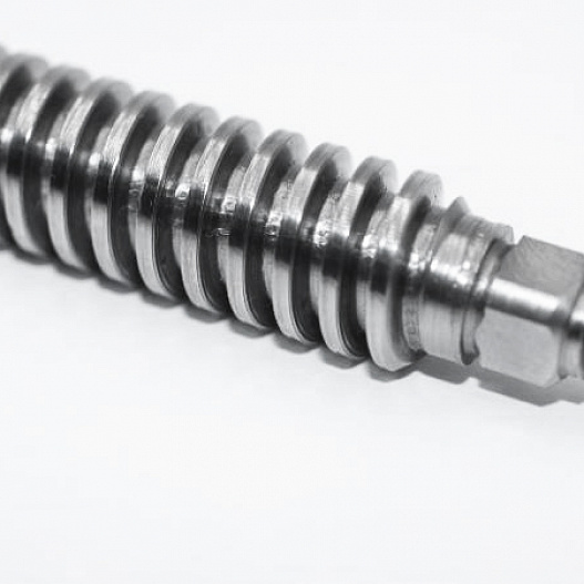 Screw-nut gearing