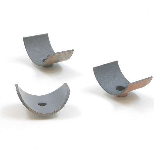 Clamp mechanisms of steering racks