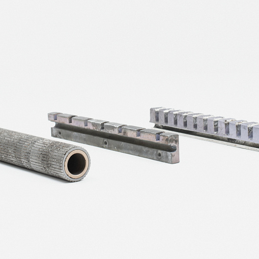 Packaging equipment's end-solderers for the paper sanitary and hygienic items