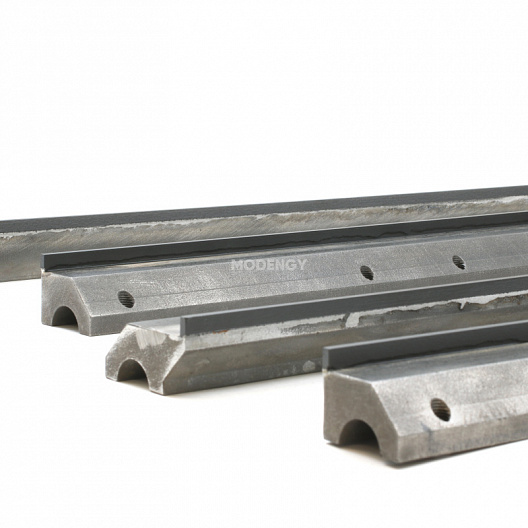 Edge-soldering elements
