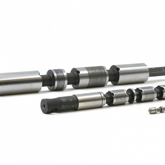 Hydraulic distributor shutters