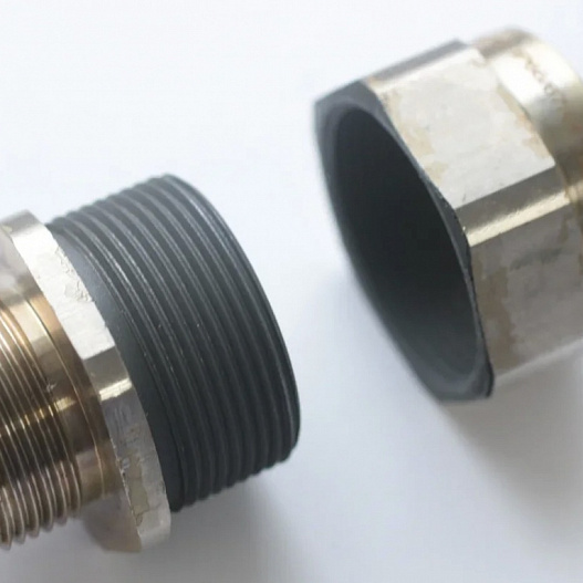 Cable inlet made of stainless steel
