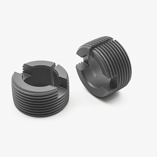 Pivot connections nuts