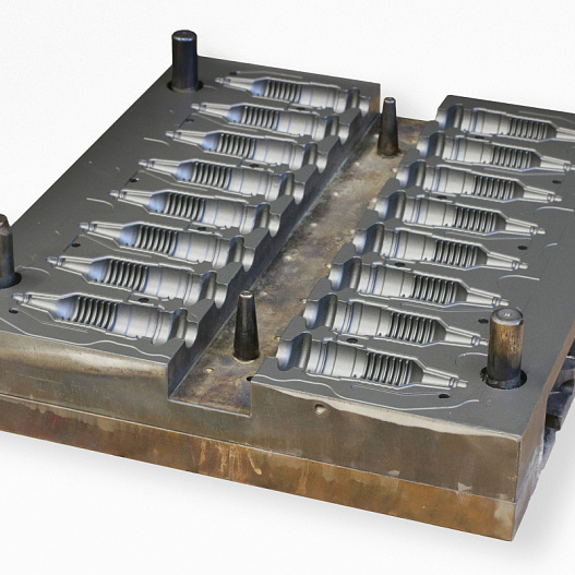 Moulds for mechanical rubber goods production